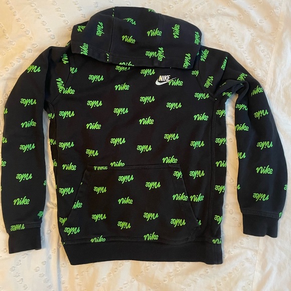 Nike Other - Nike Youth M green and black hoodie